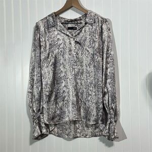 KUT‎ from the Kloth XL Silky Snakeskin Blouse Office Siren Satin Animal Print